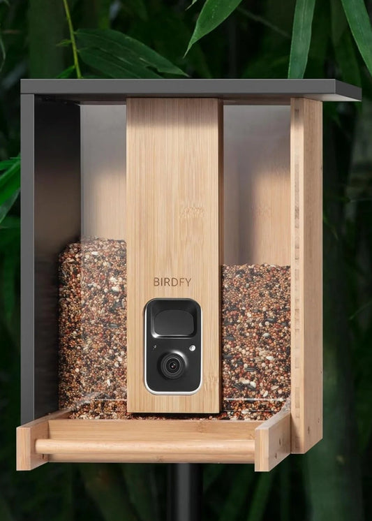 Wooden Smart Bird Feeder with Camera